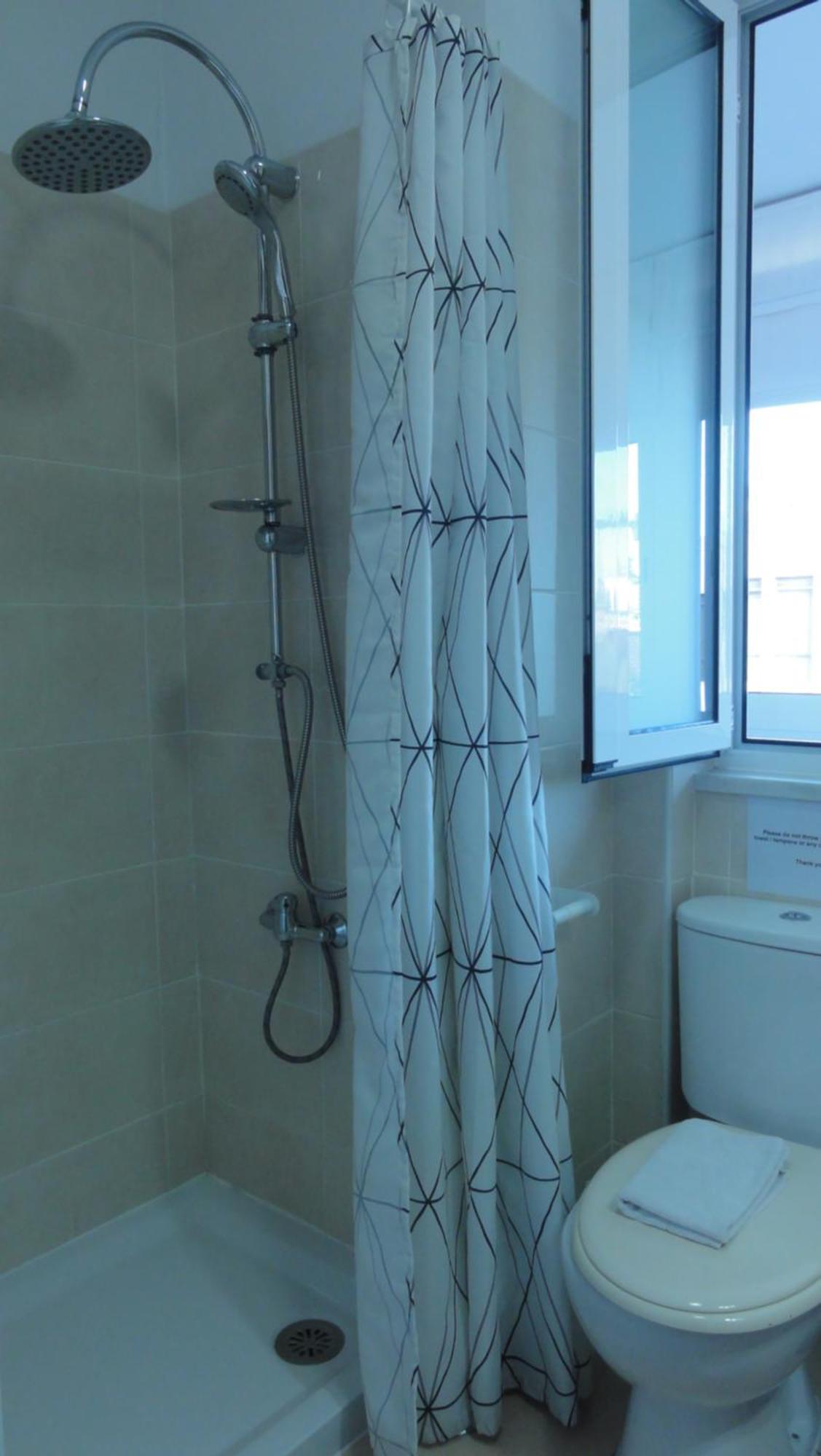 Apartment Santa Barbara Lissabon