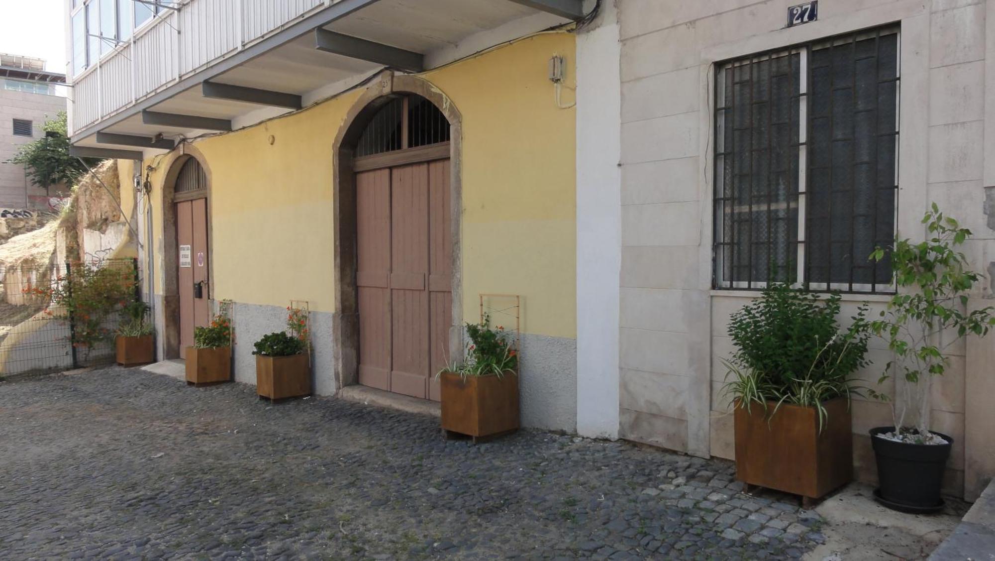 Santa Barbara * Lisbon